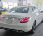 Mercedes-Benz C180 2020 - Màu trắng, nội thất đen