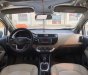 Kia Rio 2015 - Màu bạc, số sàn