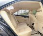 Toyota Camry 2016 - Xe gia đình sử dụng kĩ, hoạt động êm ái