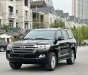 Toyota Land Cruiser 2016 - Màu đen, nhập khẩu