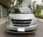 Hyundai Starex 2010 - Màu bạc, 445tr