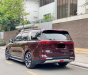 Kia Carnival 2022 - Màu đỏ Bordeaux siêu sang