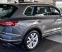 Volkswagen Touareg 2023 - Màu xám, nội thất đen, 1 xe giao ngay trong tháng 6/2023, liên hệ Ms Minh Thư giao xe toàn quốc
