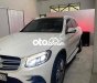 Mercedes-Benz GLC Cần bán Mec 300, màu trắng, nội thất đen, 2017 2017 - Cần bán Mec GLC300, màu trắng, nội thất đen, 2017