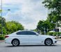 BMW 520i 2019 - Bán bmw 520i trắng kem model 2019 siêu lướt