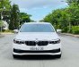 BMW 520i 2019 - Bán bmw 520i trắng kem model 2019 siêu lướt