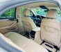 BMW 520i 2019 - Bán bmw 520i trắng kem model 2019 siêu lướt