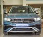 Volkswagen Tiguan 2023 - Trẻ trung, xe nhập khẩu Mỹ, màu xanh cực đẹp, ưu đãi lên đến hàng trăm triệu tiền mặt, giao ngay tận nhà cho khách