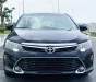 Toyota Camry 2.0E 2017 - Toyota Camry 2.0E 2017 chính chủ xe đẹp đi lướt bảo dưỡng full hãng.