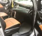 Toyota Innova 2016 - Bán xe Innova số sàn 2016 ( form 2017), xe gia đình, xe đẹp ( không phải xe showroom) ít đi, tháng chạy loanh quanh vài 