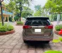 Toyota Innova 2.0E 2020 - Gia đình tôi cần bán chiếc xe ô tô Toyota Innova 2.0E màu xám vàng 2020