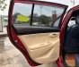 Toyota Yaris Yaris 1.3E  2015 - Cần bán xe Toyota Yaris 1.3E 2015, màu đỏ