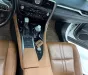 Lexus RX 300 2021 - Bán Lexus RX300 sản xuất 2021, xe chạy ít, giá cực rẻ.