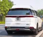 Kia Carnival Royal 2022 - Carnival Royal (VIP Edition) 4 Ghế